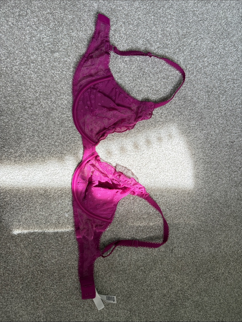 Victoria's Secret Sheer Lace Underwire Bra in Magenta